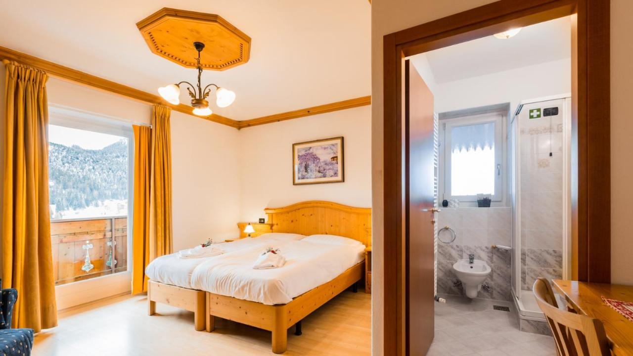 Hotel Dolomiti Di De Martin D Oscar Comelico Superiore Bagian luar foto